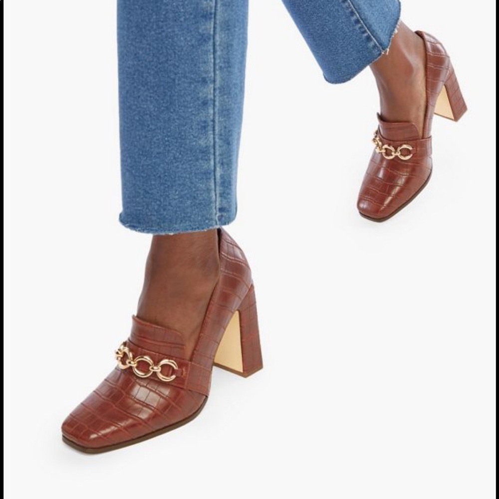 JustFab Yelena Loafer Pump